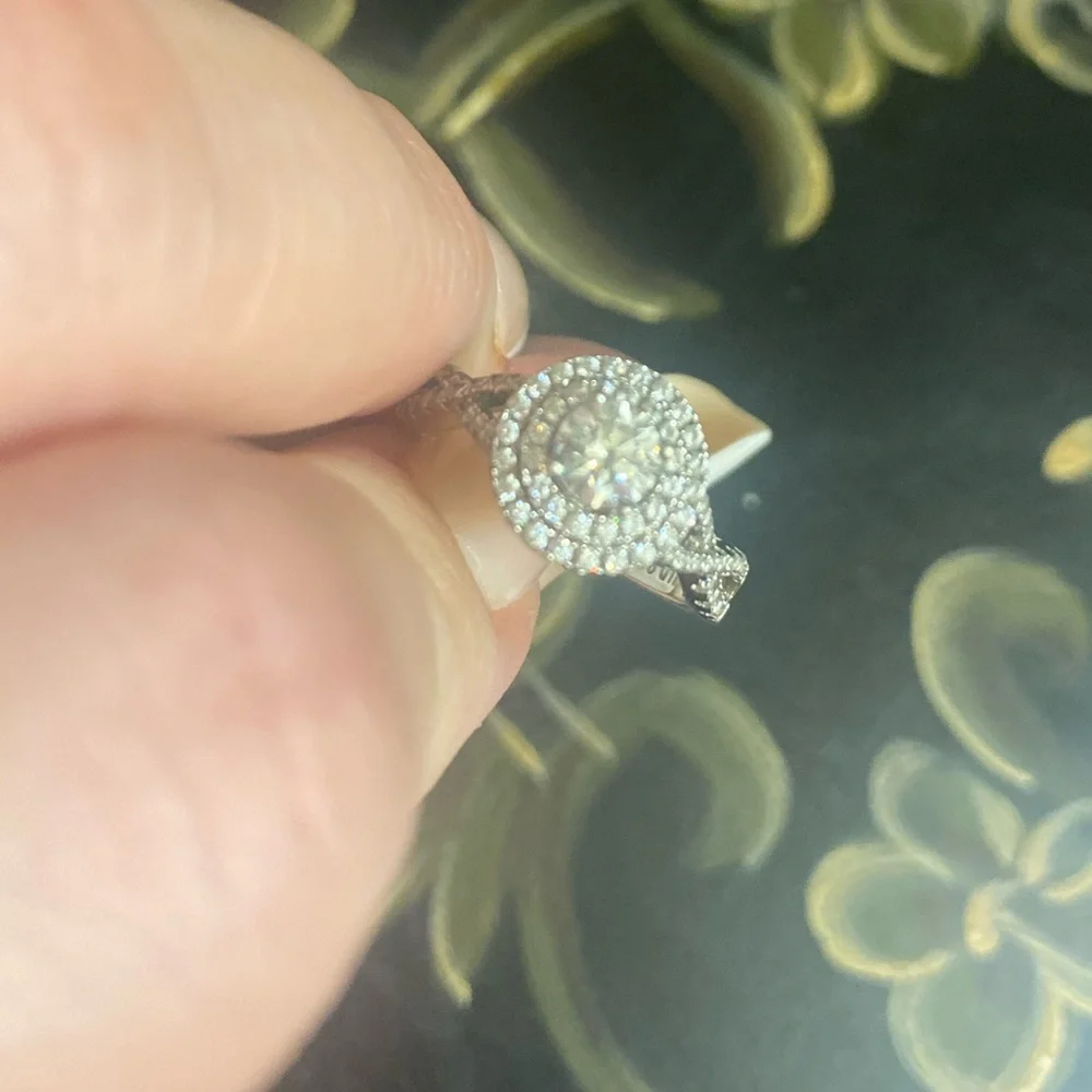 Split Shank round frame Swarovski Element Ring in Sterling Silver by LaArtiste - Picture 3 of 10